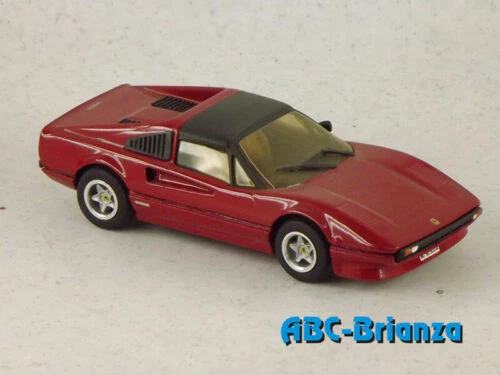 Articoli di modellismo statico scala 1:10 Ferrari