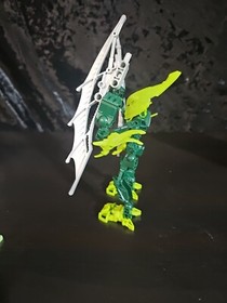 LEGO Bionicle Stars 7117 GRESH Incomplete *Missing Pearl-Gold Piece