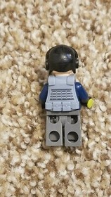 LEGO JURASSIC WORLD Mini figure ACU TROOPER & PTERANODON From Set 75915