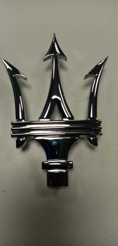 Genuine Maserati QP-Ghibli-Levante Front Trident Emblem P//N 670005377