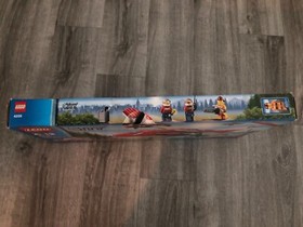 Retired -LEGO City Fire Plane (4209) 522 Pcs *NEW AND SEALED*
