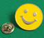 Yellow Smiley Face Enamel /& Metal Lapel Pin Badge 20mm Gift Free UK Postage