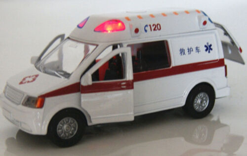 1/32 scale White Ambulance Model Alloy Diecast Vehicle Toy With Back Power 