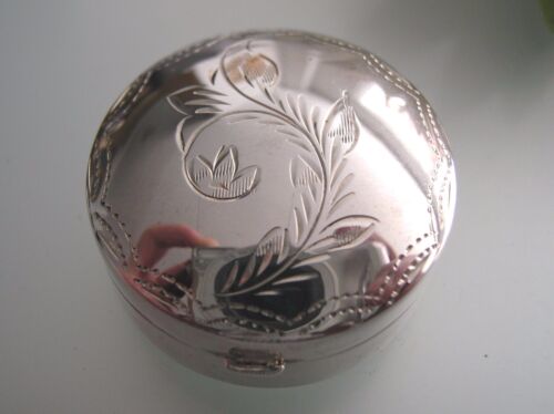 Sterling Silver big round pill box in vintage style with plant engraving design