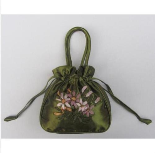 Color Elegant  Beautiful Chinese Handmade Embroider Silk Bag Wristlet Womens FA