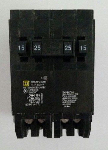 HOMT1515225 Square D Homeline Tandem Breaker