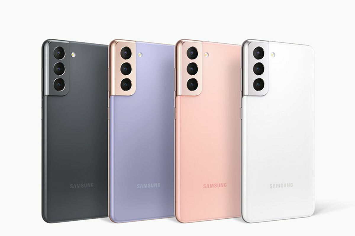 Смартфон Samsung Galaxy S21