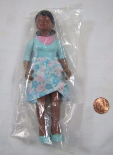 New FISHER PRICE Loving Family Dream Dollhouse AFRICAN AMERICAN WOMAN MOM MOTHER