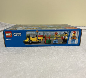 LEGO City (60101) Airport Cargo Plane New In Sealed Box! Retired Set!