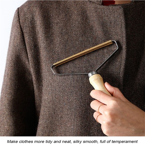 Manual Portable Lint Remover Simple Clothes Fuzz Fabric Wood Shaver Roller Brush