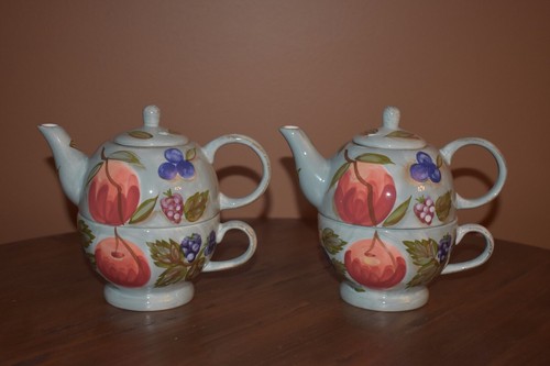 MESA International Teapot and Tea Cup 3 piece