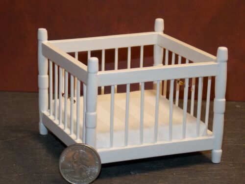 Dollhouse Miniature White Baby Bed Playpen 1:12 inch scale Q51 Dollys Gallery
