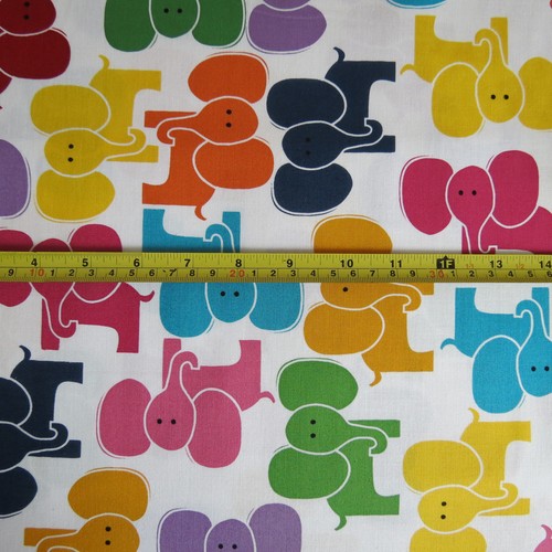 Multicoloured Elephants 100/% cotton fabric by Robert Kaufman
