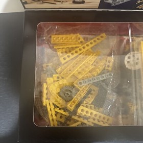 Lego Technic Universal Set 8034 - New Sealed Vintage