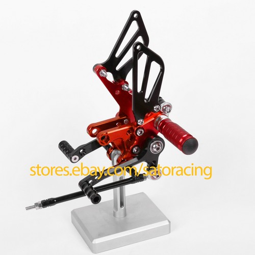 For Suzuki GSXR600 GSX600R 2000-2005 Top CNC Footpegs Rear set Rearsets 2004