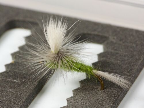 PARACHUTE BLUE WINGED OLIVE Dry Trout Fishing Flies various options