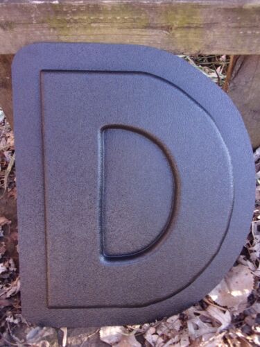 Large D plastic letter alphabet mold 