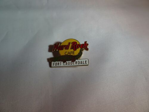 Hard Rock Cafe pin Fort Lauderdale Classic Logo alligator white lettering banner