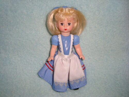 Mcdonald&#039;s Madame Alexander 2010 doll Alice in Wonderland 5&#034;