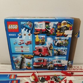 LEGO CITY: Lego City Starter Set 60023 with Box Manuals INCOMPLETE