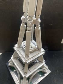 LEGO ARCHITECTURE The Eiffel Tower 21019 Complete Build - No Box Or Instructions