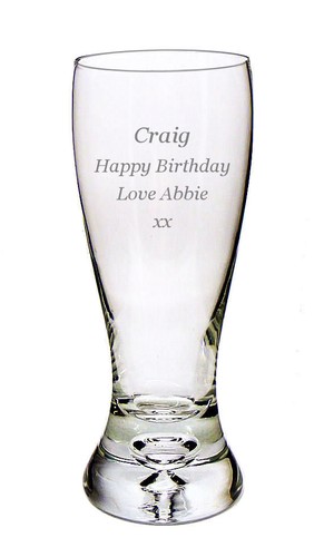 Engraved Birthday Retirement Gift Personalised 1 Pint Bubble Base Lager Glass
