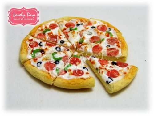 8 pieces Dollhouse miniature Sliced Pizza Whole Pan Deluxe Pizza,Free ship 