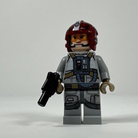 LEGO SANDSPEEDER PILOT MINIFIGURE STAR WARS 75204