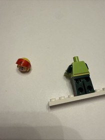 Lego Batman Movie SH336 Kite Man From set 70903 Minifigure Rare Lot