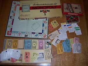 how to make money on monopoly hotels