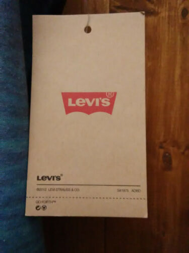 Details about   LEVI'S T-SHIRT SLEEVELESS PARISIAN BLUE SIZE S 