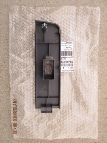 91-97 TOYOTA LAND CRUISER PASSENGER SIDE POWER WINDOW SWITCH BEZEL TRIM GRAY NEW
