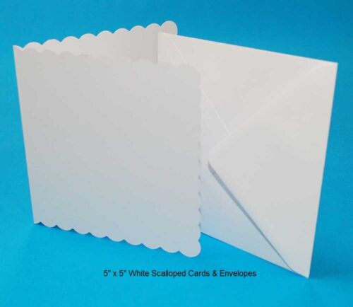 Square Carte Vierges et Enveloppes 5/" x 5/" diverses couleurs droite et festonné