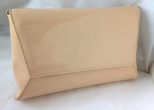NEW MED CAMEL NUDE FAUX PATENT LEATHER EVENING DAY CLUTCH BAG WEDDING PROM PARTY
