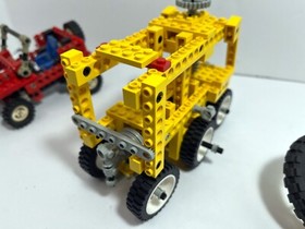 Lego technic LOT: Universal Set 8034 (1989) + Mountain Rambler 8820 + wheel