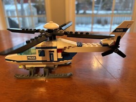 7741 LEGO City Police Helicopter 100% Complete Comes with Minifigure, No Manual