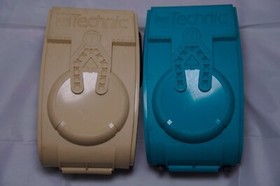 Lego Technic Throwbots Lot 8501 8502 8506 Incomplete 94% with Containers