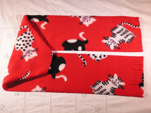 Cats on red Fleece Scarf