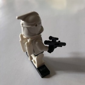 LEGO Star Wars Clone Jetpack Trooper Minifigure 7748 sw0233 Phase 1 Armor White