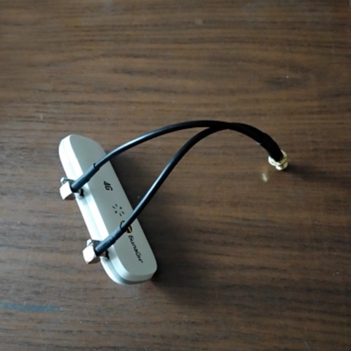 Y Type SMA Female To 2 x TS9 Male Plug Splitter Combined Pigtail Cable RG174