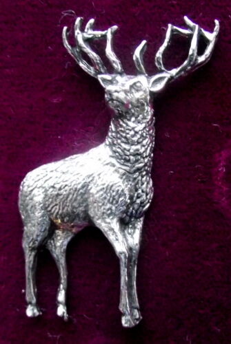Supreb Pewter Red Deer Stag Hunting Shooting Brooch Pin