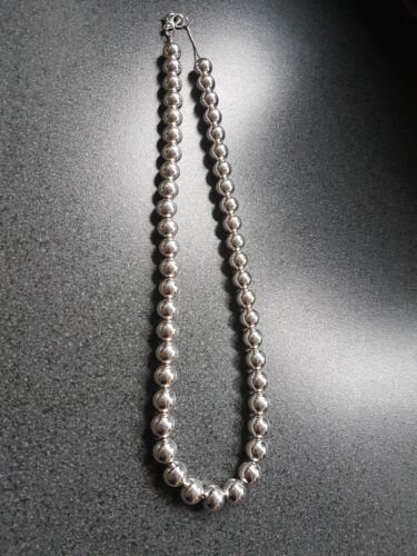 Excellent Quality Stunning Silver Plated Free P/&P Ball Bead Necklace