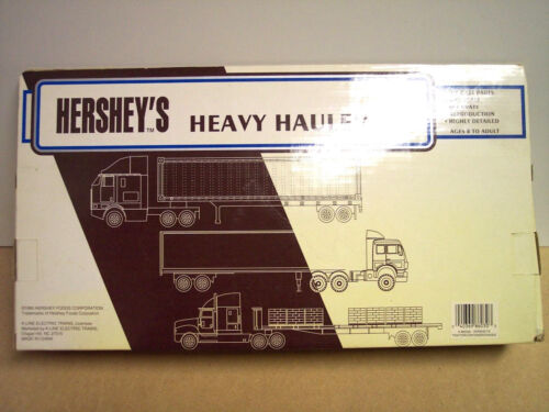 Hershey/'s Peanut Butter Cup Tractor Trailer 1//48 Scale Die Cast Special Offer