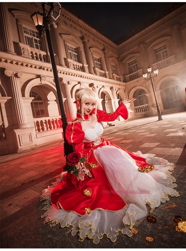 NEW Fate Stay Night Grand Order Saber Nero Red Long Dress Gown Cosplay Costume