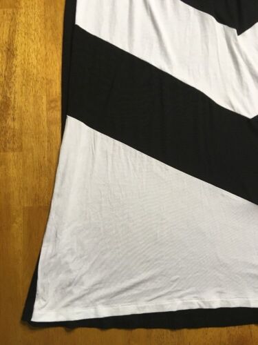 Design History Women/'s White /& Black Striped Sleeveless Maxi Dress