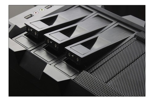 5.25/" Tray-Less SATA Mobile Rack for 1 x 3.5/" HDD Enclosure Hot-swap Dock