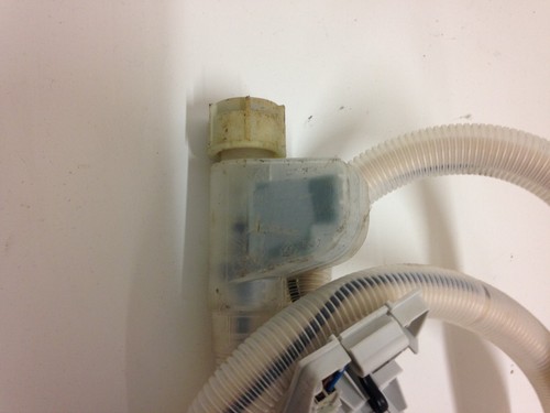 TYPE 88 A00115301 Aquastop AEG JUNO Privileg A00115301 Ventil 2,5 l//min k14