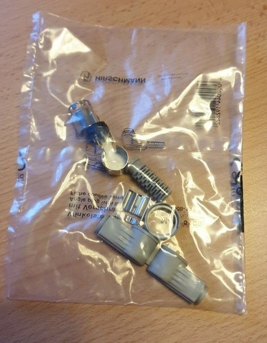 Hirschmann MAWI5100 Winkelstecker mit Verschraubung *Neu*