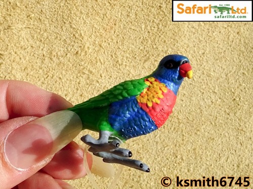 NOUVEAU * Safari Lorikeet perroquet solide Jouet en plastique Wild Zoo Tropical Oiseau Animal