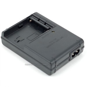 BC-VM10-BATTERY-CHARGER-FOR-SONY-NP-FM55H-FM70-FM500H-FM50-A550-A580-A850-A900